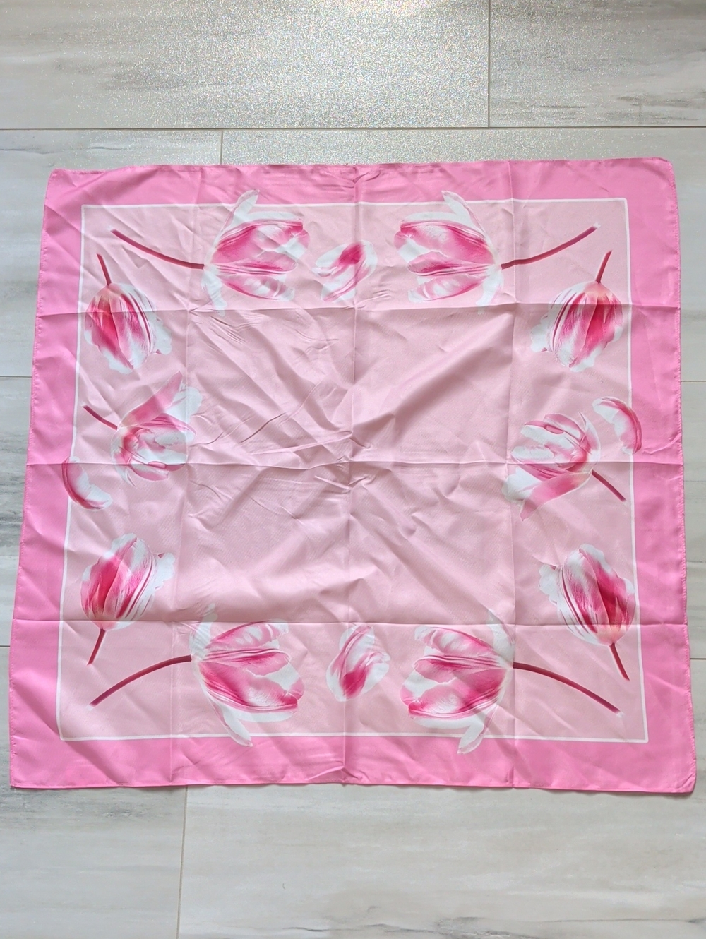 Wacoal Pink Tulip Border Scarf